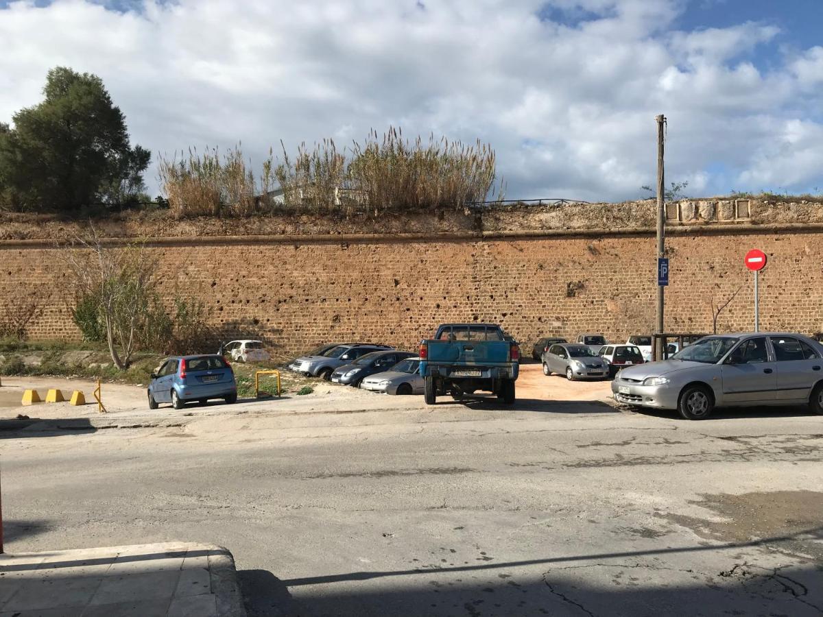 East Seafront Suite Chrissi Akti Chania Exterior foto